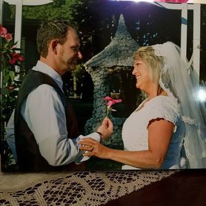 Meet your Posher, Debbie