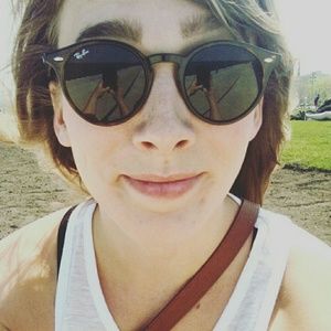 Meet your Posher, Melissa