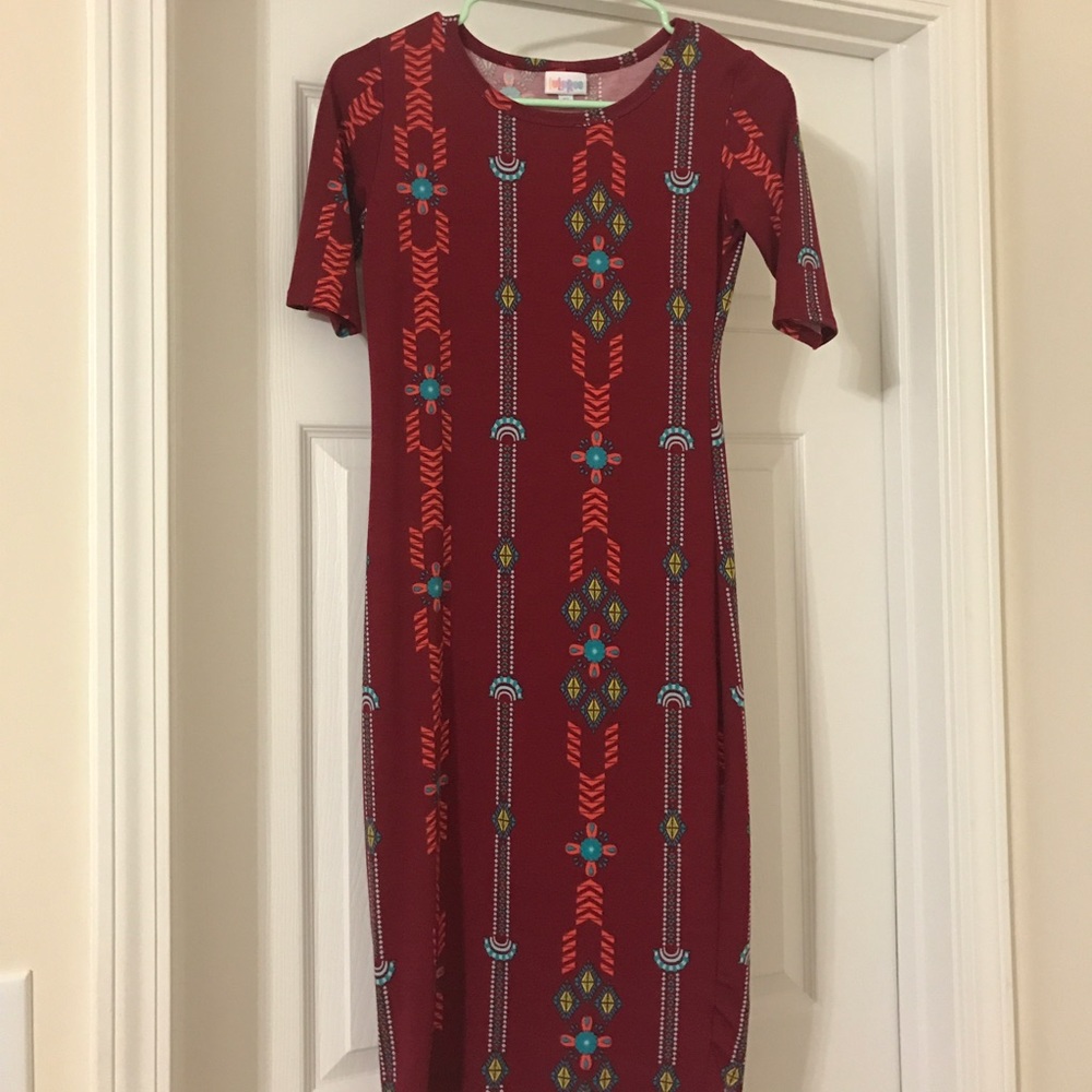 Lula Roe Julia XS Aztec print