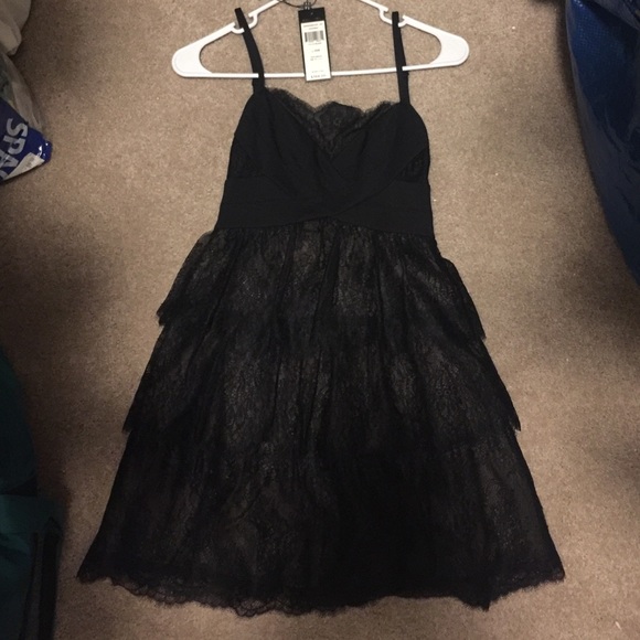 BCBGMAXAZRIA black lace dress size xxs