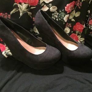 Cute black wedges & Coral Pumps *Reserved*