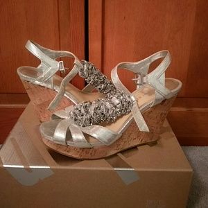 Gianni bini silver wedges