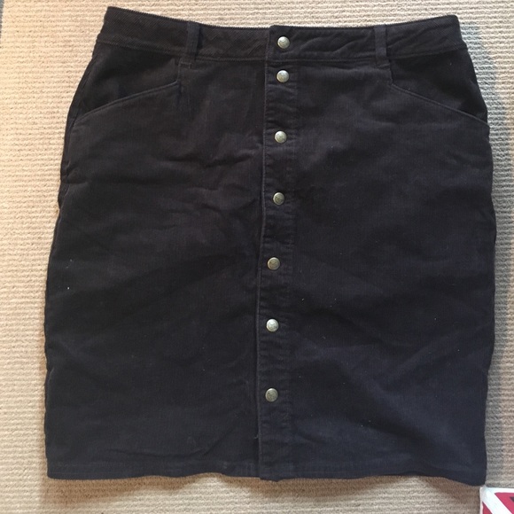 Woolrich corduroy button up skirt