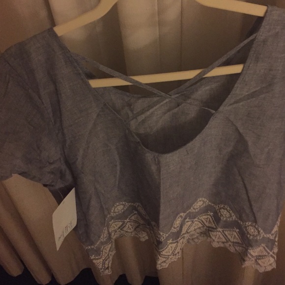 Blue Top - Picture 2 of 3