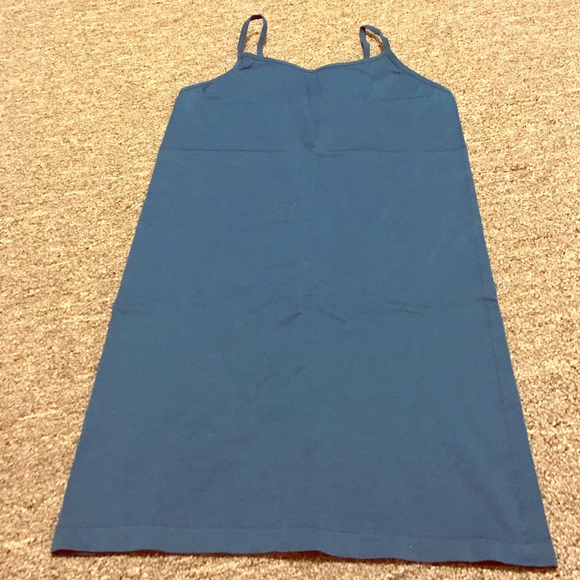 Sea foam green long polyester camisole