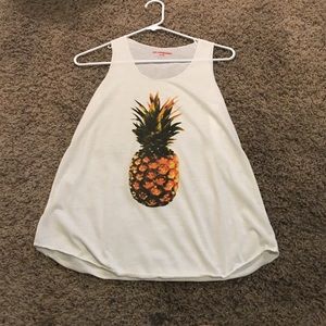 pineapple shirt