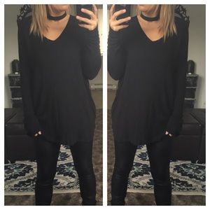 Last 1! Black ⚫️ LS Waffle Knit "Sweather" Sweater