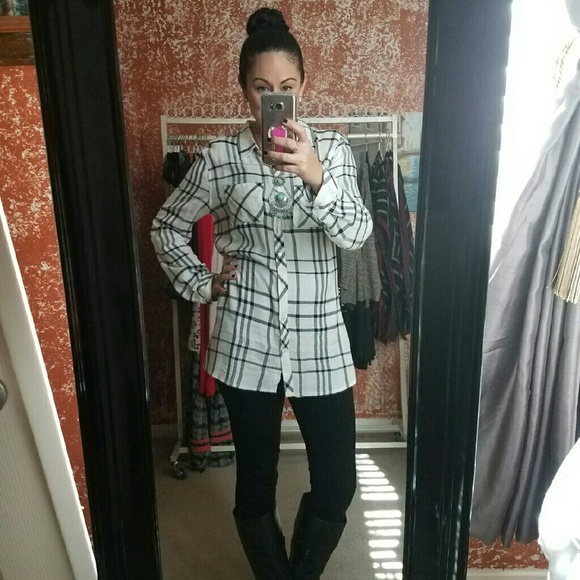 TGIF SALE! Color me plaid top. Last one. - Picture 4 of 4