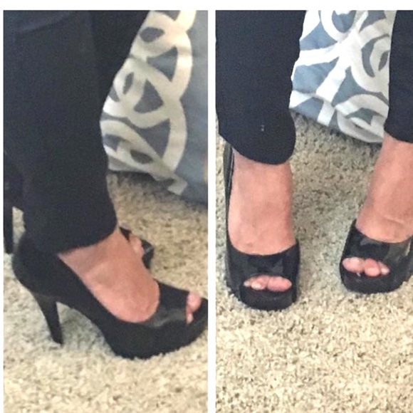 Size 6- Jessica Simpson Heels