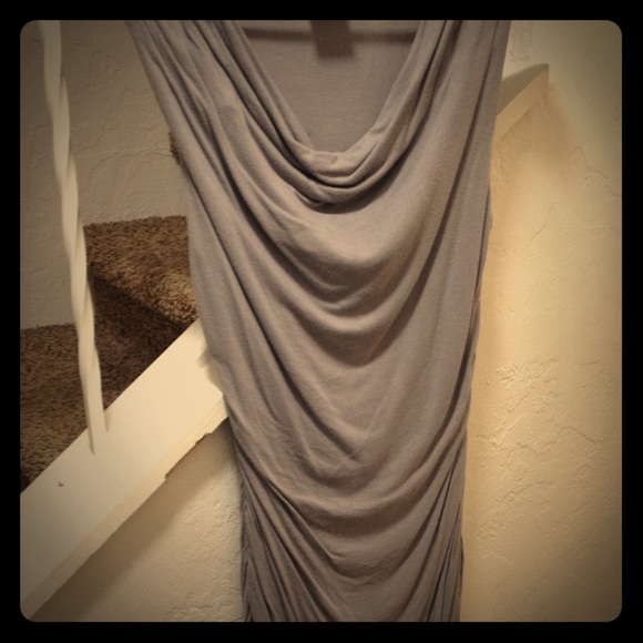 Gray sleeveless ruched dress