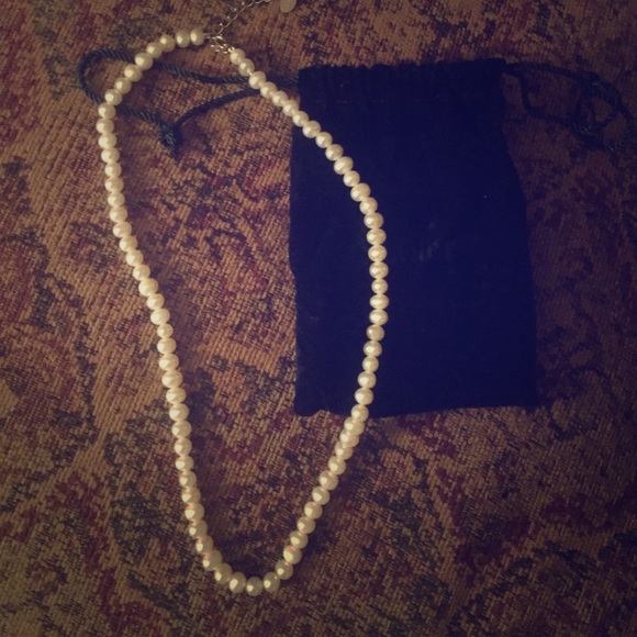 🎀MAKE ME AN OFFER🎀 Vintage Stauer Pearl Necklace