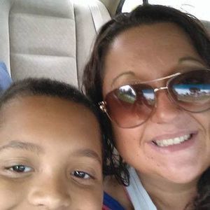 Meet your Posher, Kara