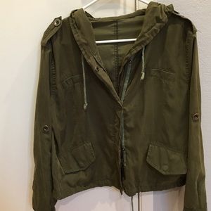BRANDY MELVILLE HAILEY JACKET
