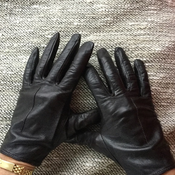 COACH BROWN LEATHER GLOVES - Picture 3 of 9