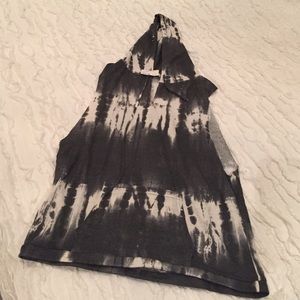 Tie-Dye Sleeveless Hoodie
