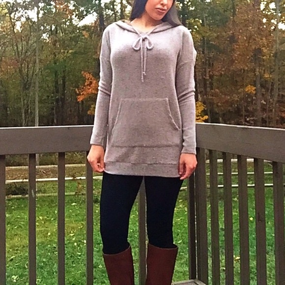 KATESAINTCLAIRE / KSC - Picture 2 of 4