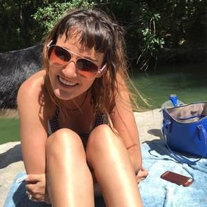 Meet your Posher, Andrea