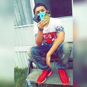 Meet your Posher, Leighton