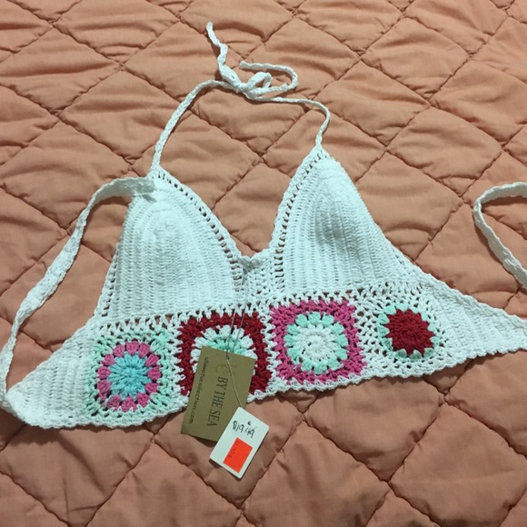 Cute crop garment