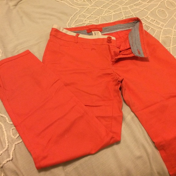 Orange Anthropologie capri pants, size 6