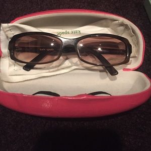 Authentic Kate spade sun glasses