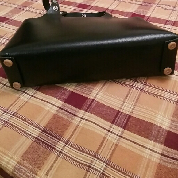 Vintage black leather shoulder bag - Picture 3 of 4