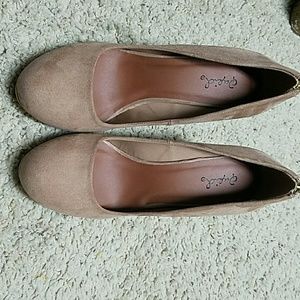 Womens tan wedges