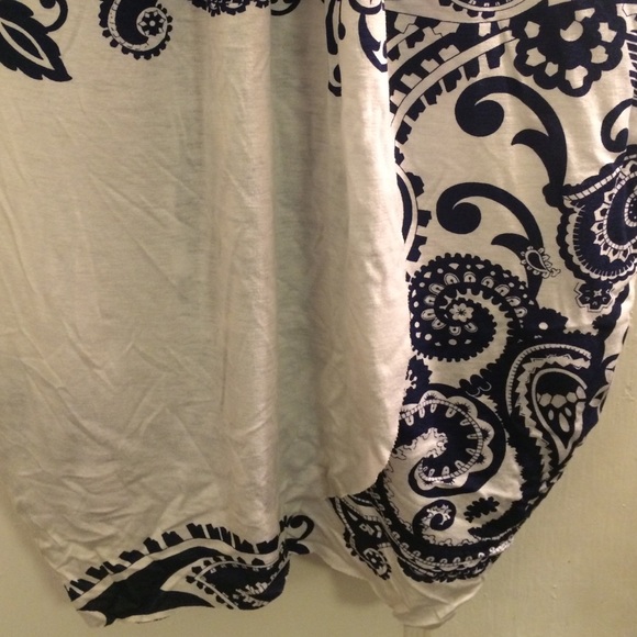 Cute Summer Dress - Picture 3 of 4