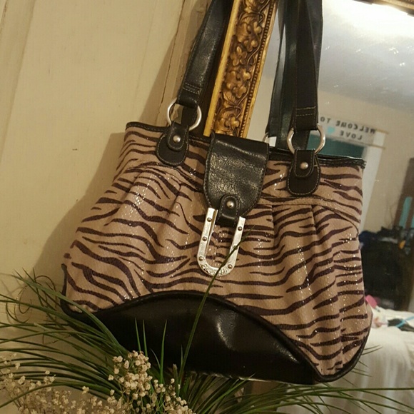 Rosetta purse zebra print