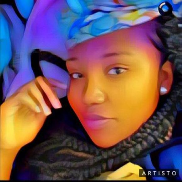 Meet your Posher, Zanea - Picture 1 of 1