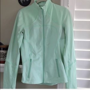 Lulu lemon full zip  w rolled hand warmers