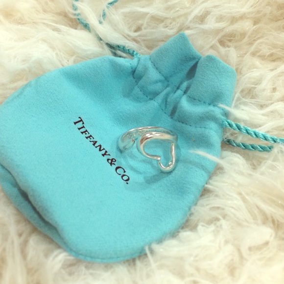 Tiffany & Co. Elsa Peretti Open Heart 💕 Ring