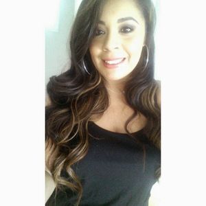 Meet your Posher, Vanessa