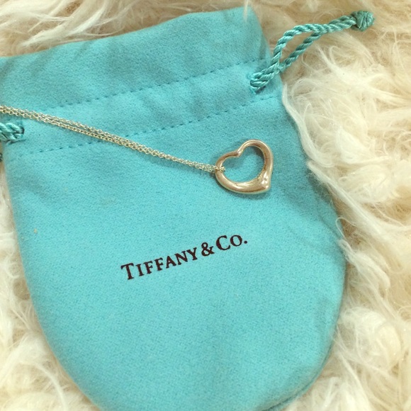 Tiffany & Co. Elsa Peretti Open Heart 💕 Pendant