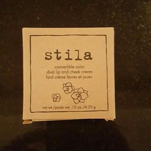 Stila Convertible Color