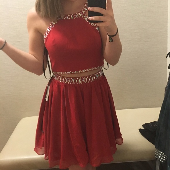 B. DARLIN FORMAL/PARTY DRESS❤️❤️❤️ - Picture 3 of 3