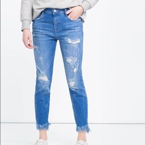 Zara Slouchy Fit Jeans with Frayed Hem