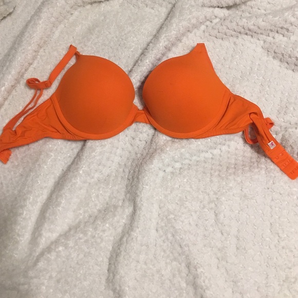 PINK Victoria's Secret bra 32D