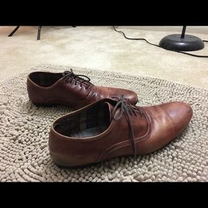 Men's brown leather oxfords