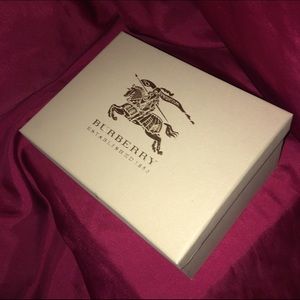 Burberry box 📦