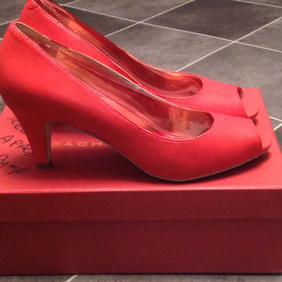 Shoes - Picture 2 of 3
