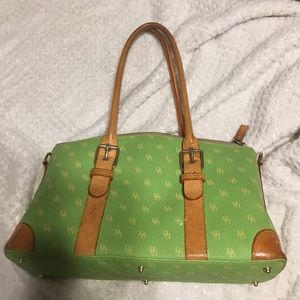 Green Dooney and Bourke leather purse
