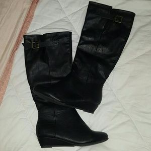 Black wedge riding boots new