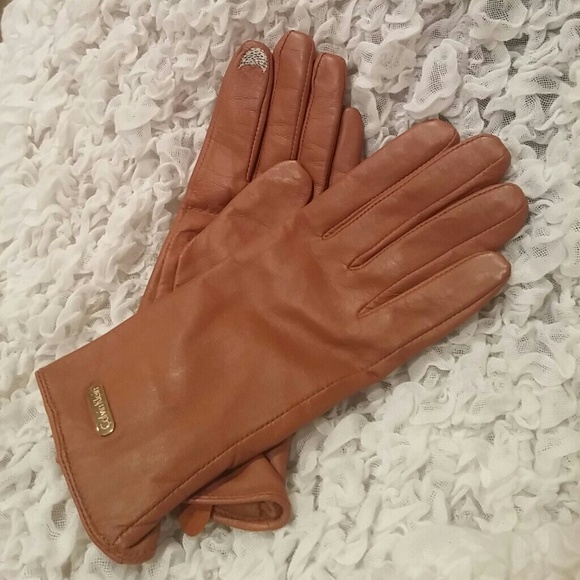 Calvin Klein Touch Sensitive Leather Gloves