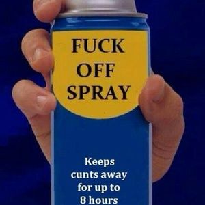 Meet your Posher, Monia