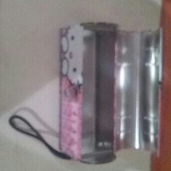 Hello Kitty storage container - Picture 2 of 3