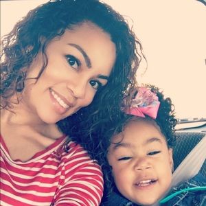 Meet your Posher, Marissa