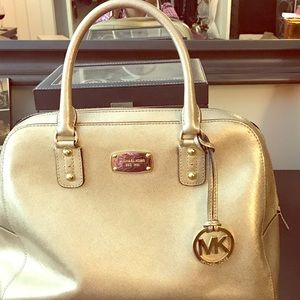 Champagne leather tote