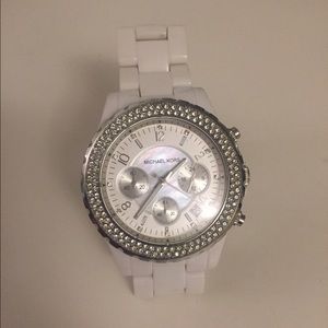 Michael Kors White Madison Watch MK5300
