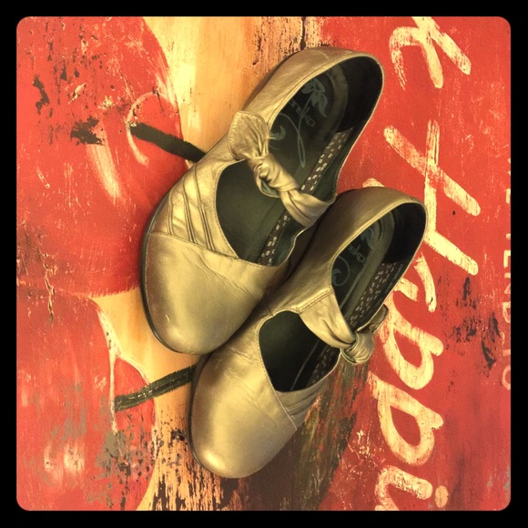 Dansko size 41